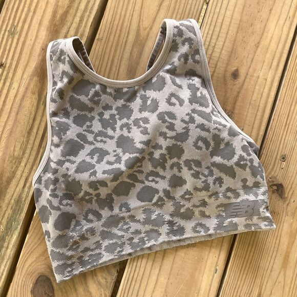NWOT New Balance Gray Leopard Print Sports Bra - Full Coverage - Women's Medium - Picture 1 of 6